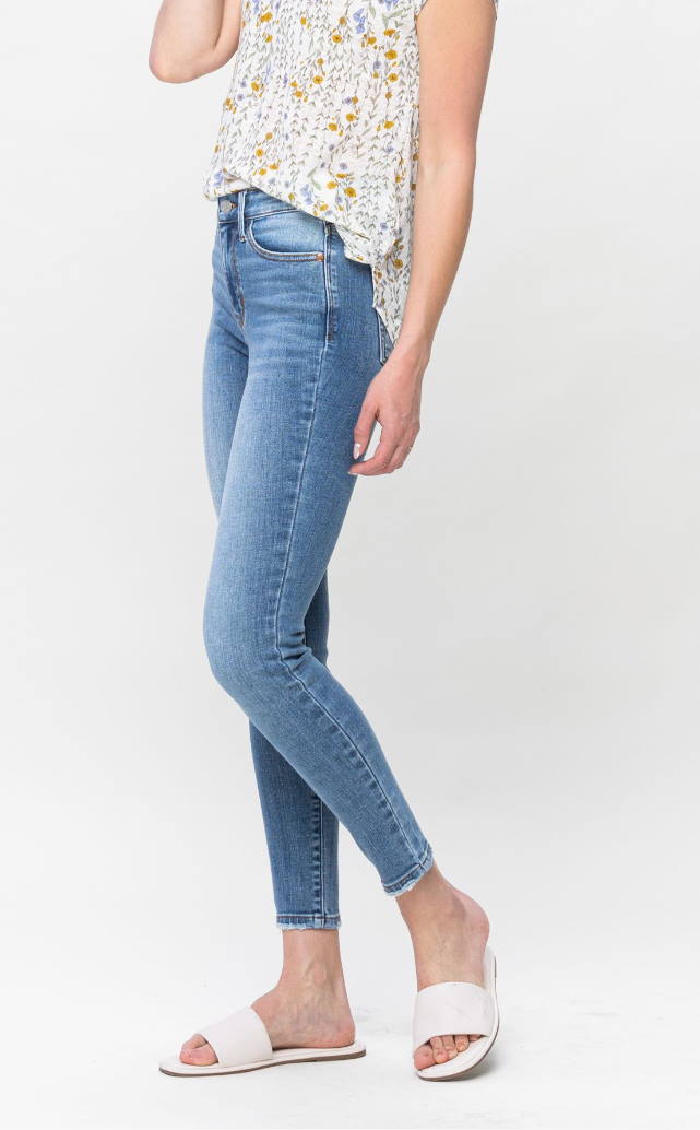 Judy Blue Mid Rise Skinny Cropped